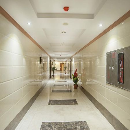 Al Ezzah Palace Hotel Suites Jeddah Eksteriør billede