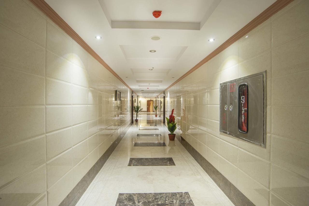 Al Ezzah Palace Hotel Suites Jeddah Eksteriør billede