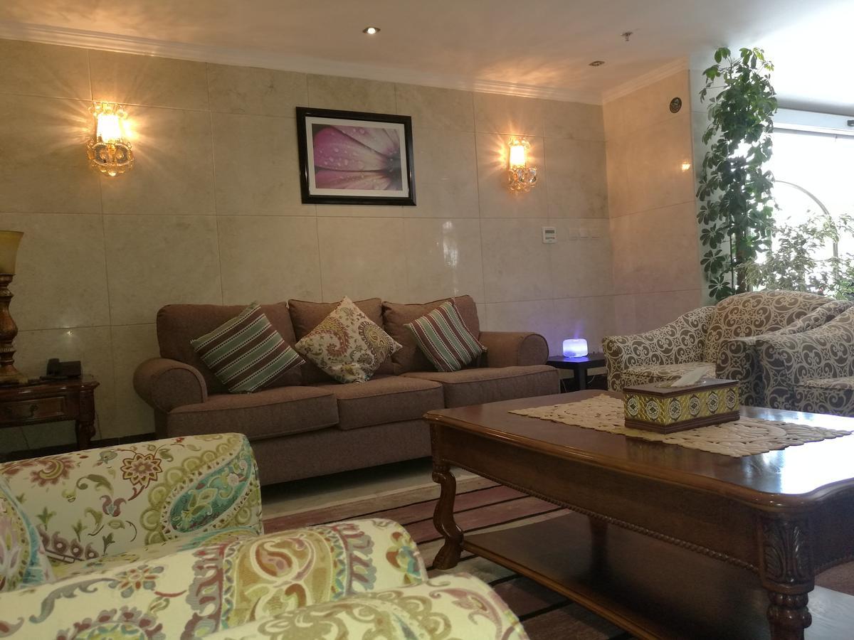Al Ezzah Palace Hotel Suites Jeddah Eksteriør billede